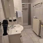 Oranhof וולדן אם וורתרסי