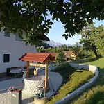 Oranhof בית חווה וולדן אם וורתרסי