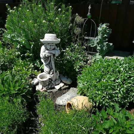 Oranhof مزرعة للإقامة *